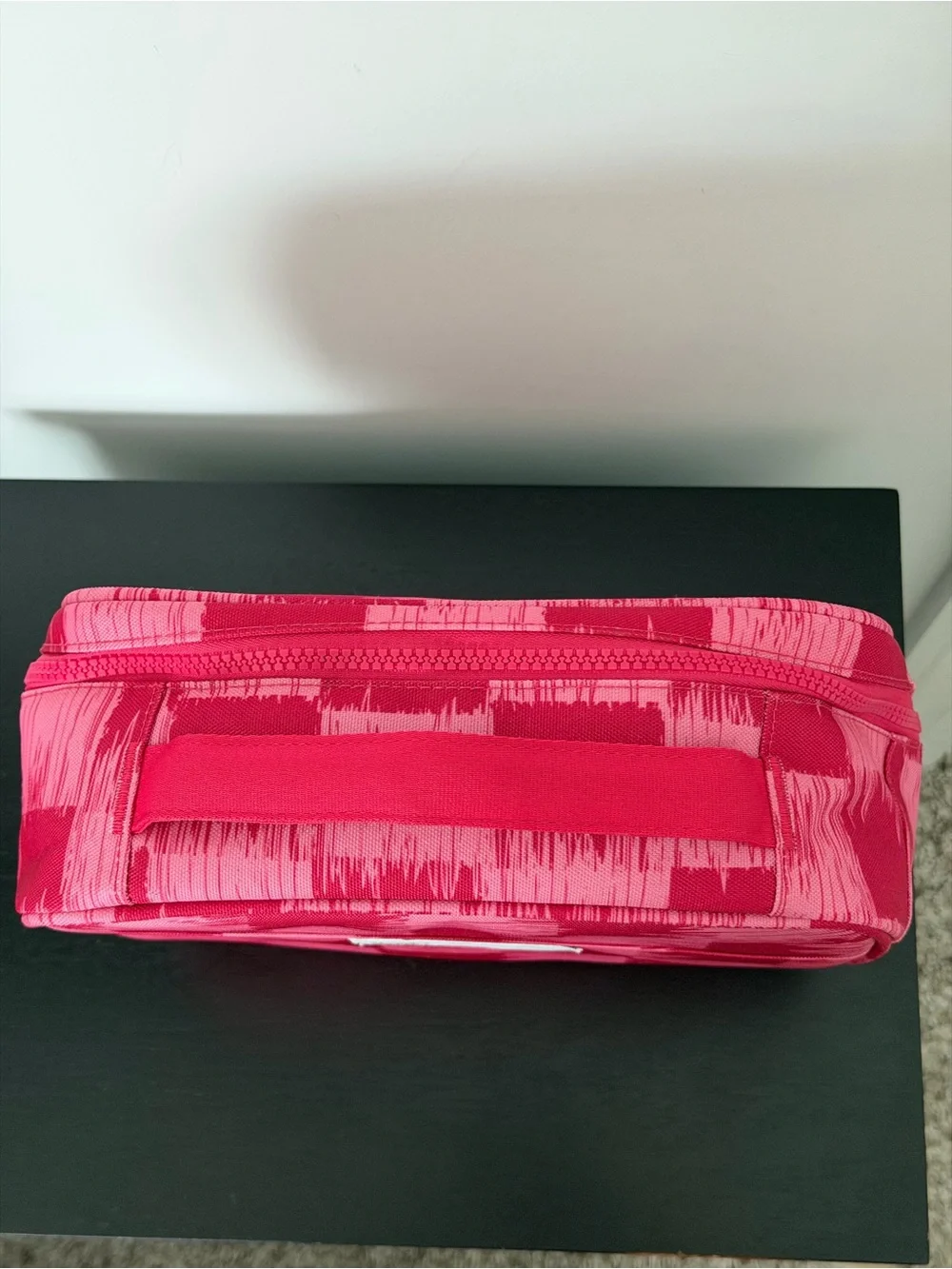 Herschel Pop Quiz Lunch Box in the Check Yourself Raspberry pattern